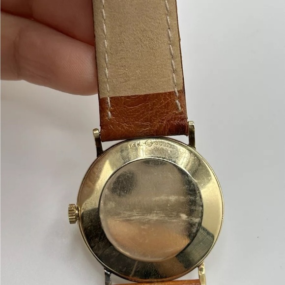 Longines 14k Gold Watch Tropical Patina  running perfectly - Picture 2 of 5